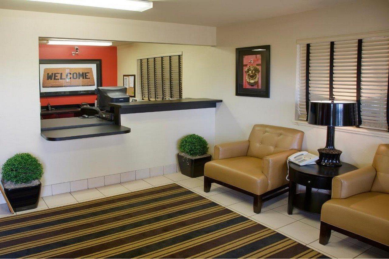 Extended Stay America Select Suites - Columbia - Ft Jackson Eksteriør bilde