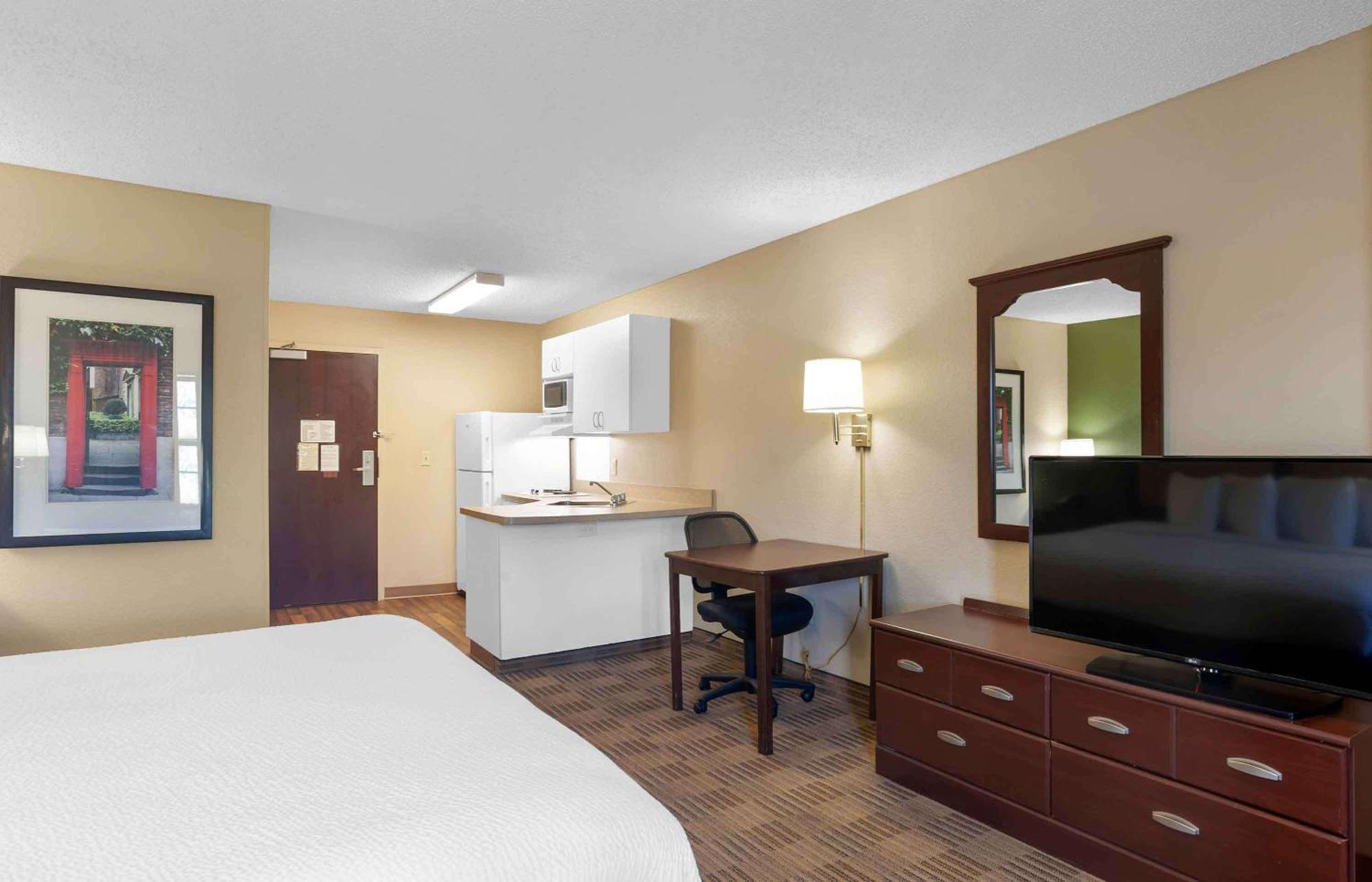 Extended Stay America Select Suites - Columbia - Ft Jackson Eksteriør bilde