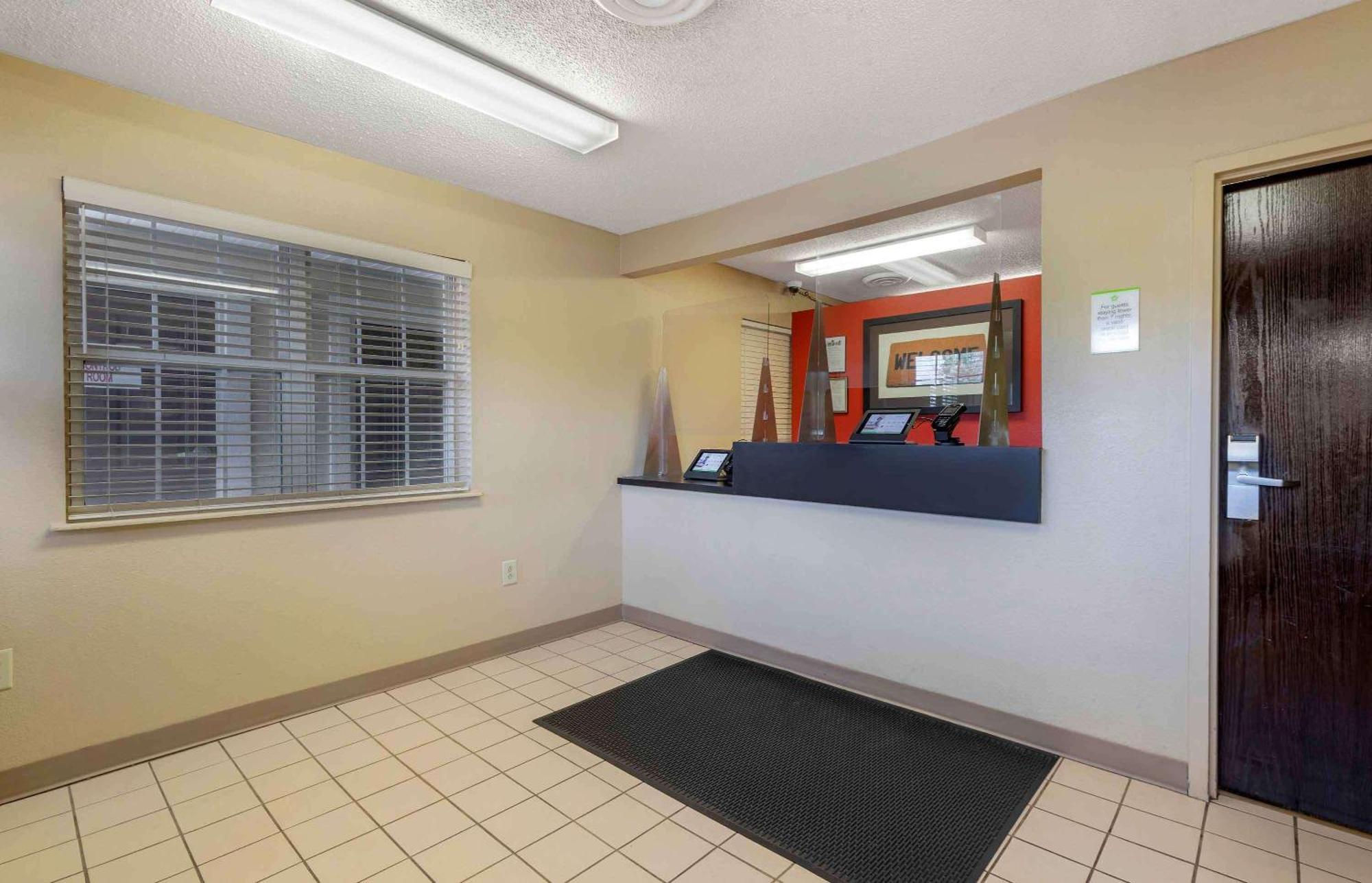 Extended Stay America Select Suites - Columbia - Ft Jackson Eksteriør bilde