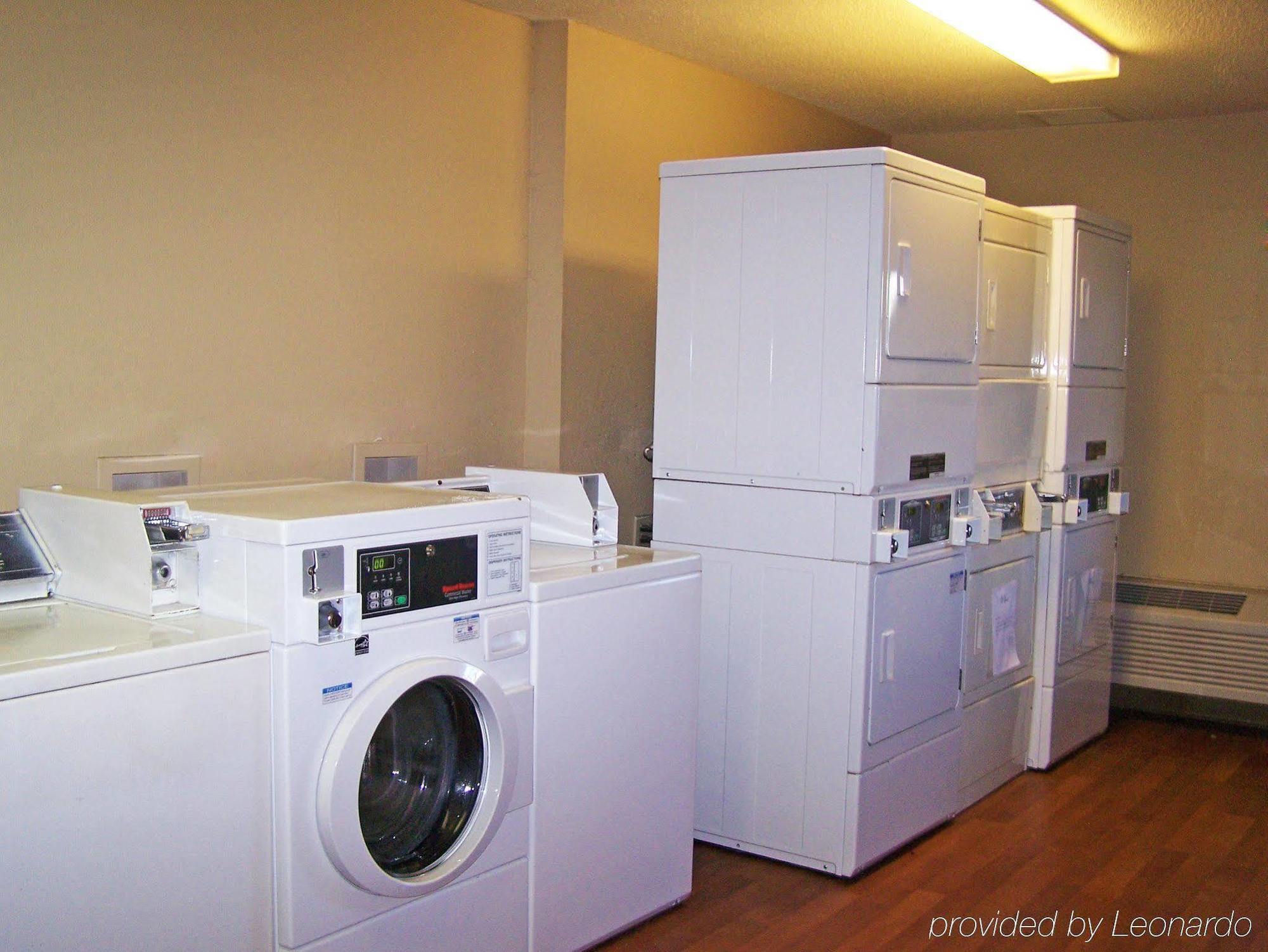 Extended Stay America Select Suites - Columbia - Ft Jackson Eksteriør bilde